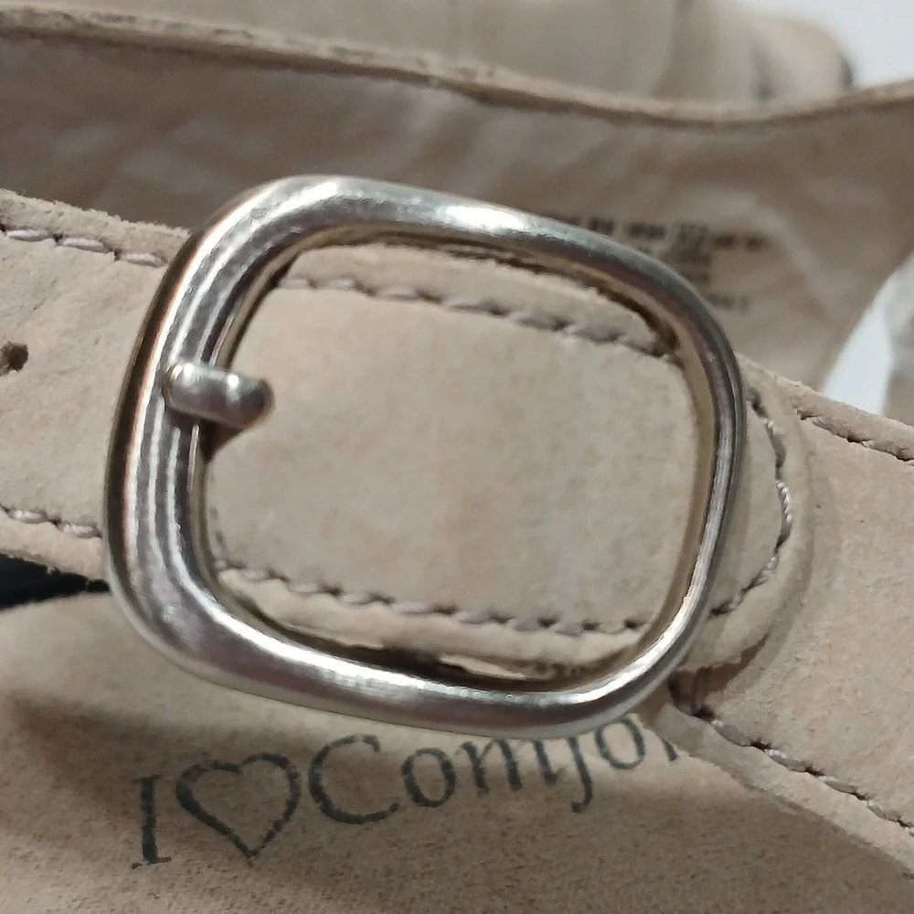I Love Comfort Blythe Beige Women's Wedge‎  Sandals Size 8